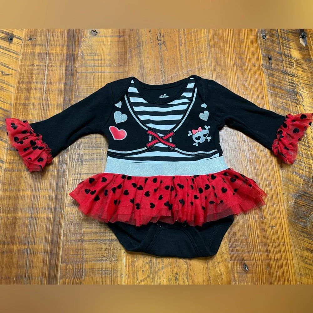 Way to Celebrate Pirate Halloween Bodysuit Costume Size 0-3 Months